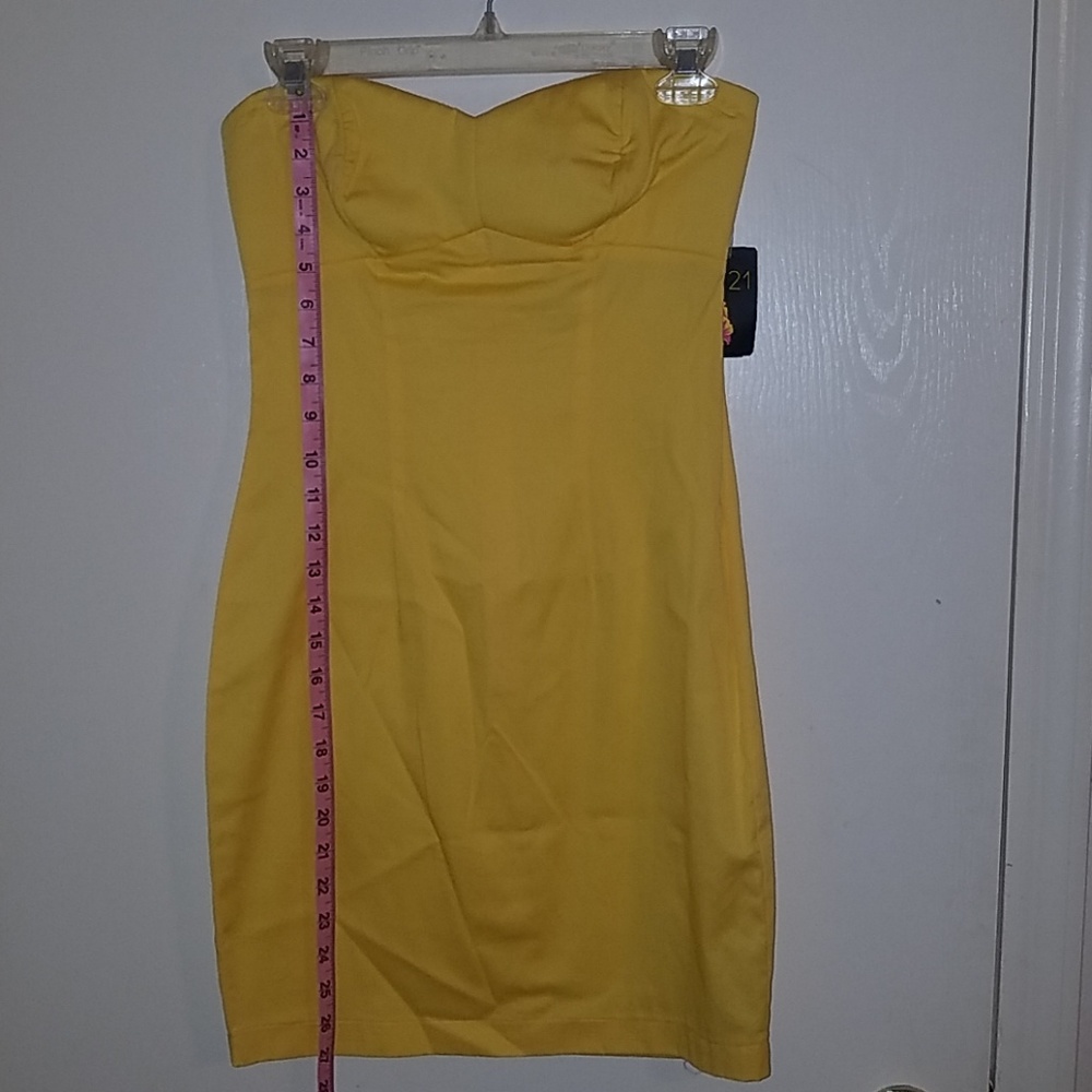 Forever21 strapless yellow dress